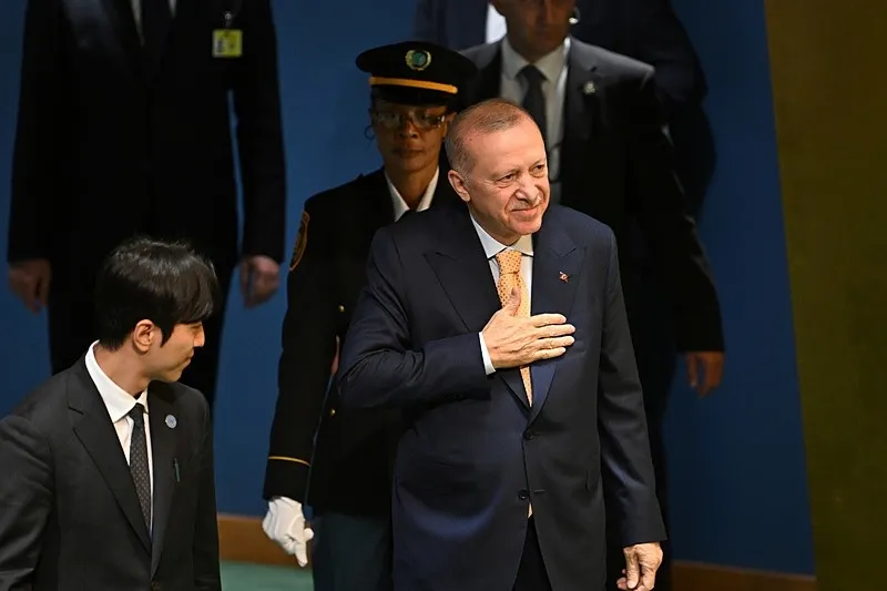 bmde-gazze-manifestosu-baskan-erdogan-israillilerin-yuzune-soyledi-oldurmeye-doymuyorlar-1790098104157.jpeg BM'de Gazze manifestosu! Başkan Erdoğan İsraillilerin yüzüne vurdu: Öldürmeye doymuyorlar-8