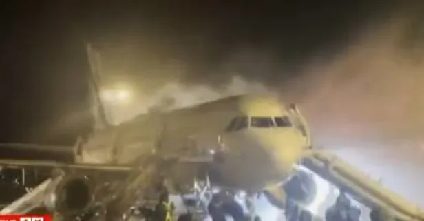 Güney Kore’de yolcu uçağı alev aldı: 170 kişi tahliye edildi