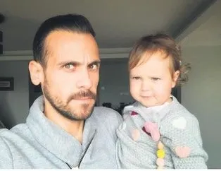 Babasının kızı Ses