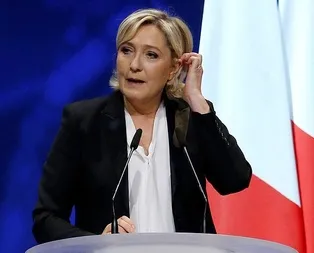 Fransa’da Le Pen’in dokunulmazlığı kaldırıldı