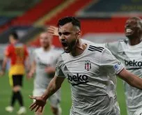 Ghezzal resmen Beşiktaş’ta!