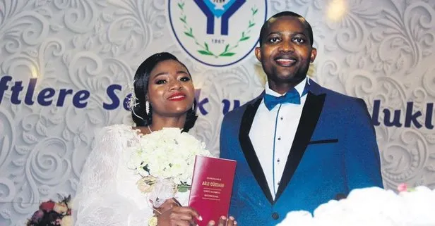 Nijeryalı çift Rize’de tanışarak evlendi: Salonda yerel danslarını sergiledi Yaşam haberleri