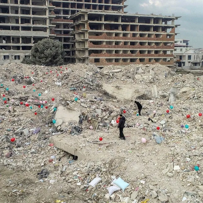 Türkiye tek yürek oldu 4 hesap deprem yalanlarını yaydı! Help Turkeyci odaklar yine sahneye çıktı: 10 günde 30 bin yalan tweet