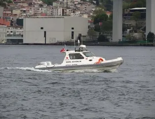 Endişeli bekleyiş! Dalgıçlar denizde onu arıyor