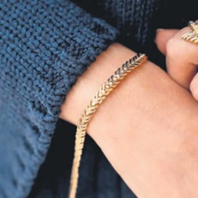 Altın bileklik davası