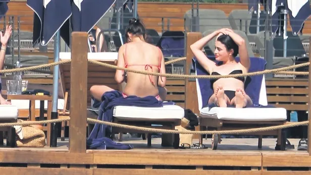 pazartesi-aksami-ekranlara-giris-yapan-sevmek-zamani-izleyiciyi-mest-etti-1655840608196.jpeg Pazartesi akşamı ekranlara giriş yapan 'Sevmek Zamanı' izleyiciyi mest etti!-9