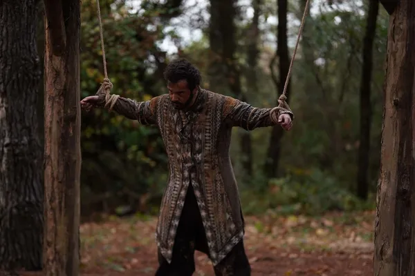 osman-bey-dort-yandan-kusatildi-iste-kurulus-osman-107-bolumden-ipuclari-1670343029541.jpg Osman Bey dört yandan kuşatıldı! İşte Kuruluş Osman 107. bölümden ipuçları...-7