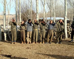 Teslim olan teröristler yine aynı adresi işaret etti: HDP binasından alındık