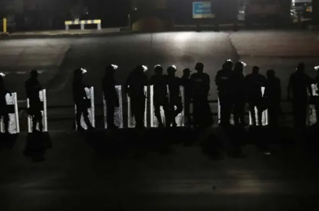 Venezuela, Kolombiya sınırını kapattı
