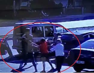 Trafikte yol verme tartışmasında polise bıçaklı saldırı