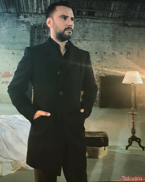 Alişan’dan yürek yakan Burhan Çaçan paylaşımı! O anısını ilk kez anlattı: “Sene 1989 13 yaşındayım...” Armağan Çağlayan, Latif Doğan, Aslı Hünel... - 5