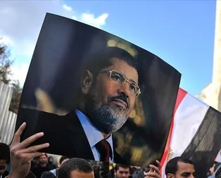 SON DAKİKA... Diyanet İşleri Başkanlığı Mursi için gıyabi cenaze namazı kıldırılacak