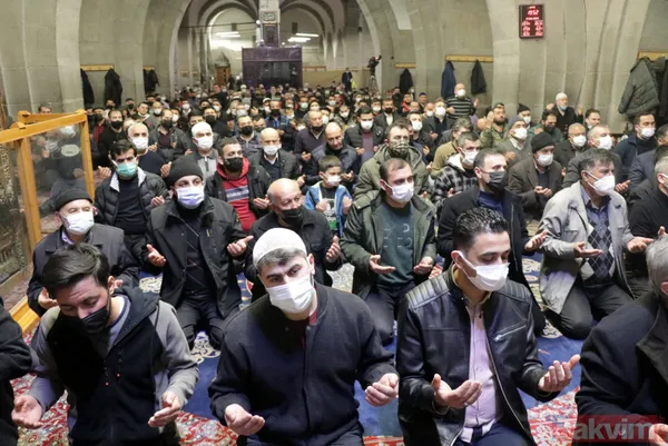 Miraç Kandilinde camiler doldu: Dualarla idrak edildi - 20