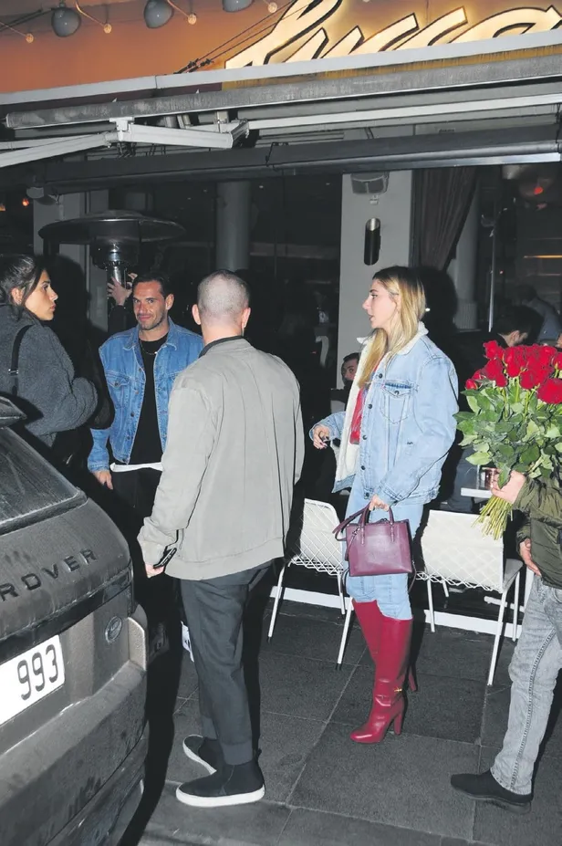 Şeyma Subaşı’yla aşk yaşayan İtalyan DJ Guido Senia, İstanbul’a geldi! Şeyma Subaşı rahat rahat gezip kebap ziyafeti çekti-7