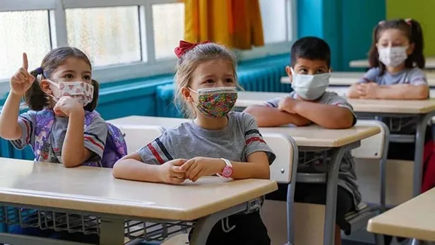 son-dakika-okullarda-maske-takilacak-mi-milli-egitim-bakani-mahmut-ozer-acikladi-1650987233299.jpeg Son dakika: Okullarda maske takılacak mı? Milli Eğitim Bakanı Mahmut Özer açıkladı-4