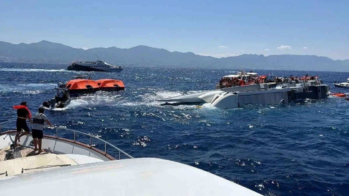 Girne'de batan Filo Jet katamaranı 7 yıl önce karaya oturdu! Yama yapıldığı yerden koptu-2