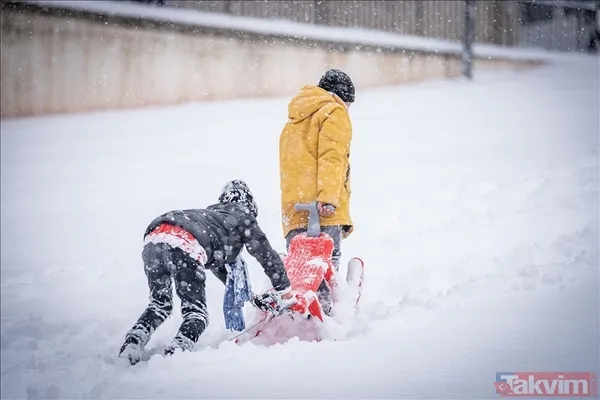 Valiliklerden peş peşe kar tatili haberleri geldi! Hangi illerde okullar tatil edildi? - 22