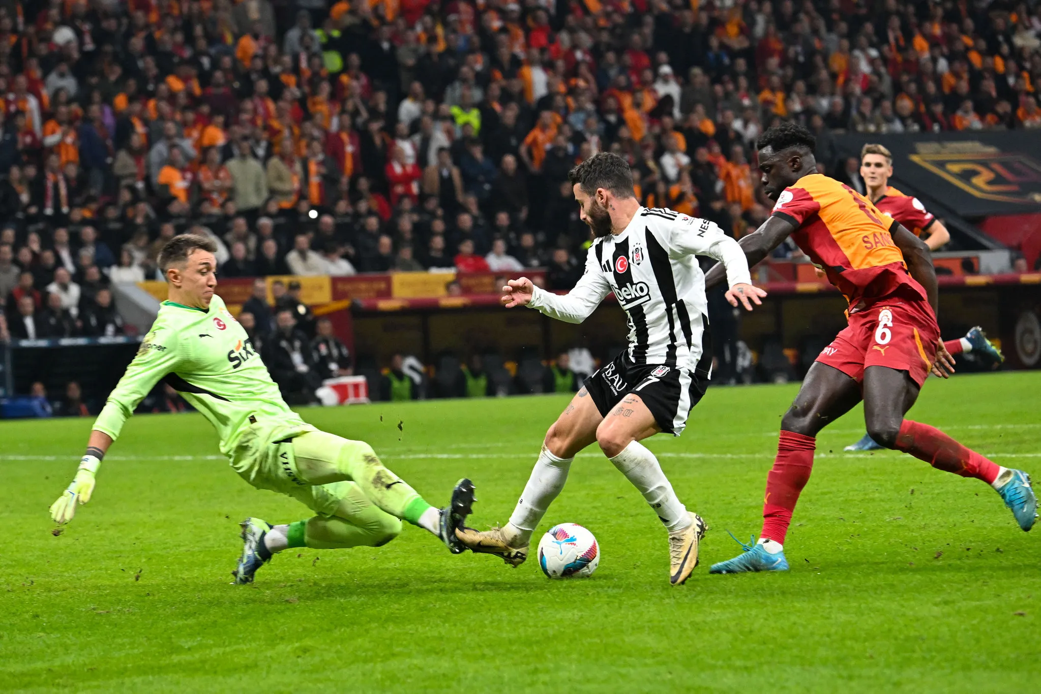 Muslera kararını bildirdi! Galatasaray'da bir devrin sonu mu? - 7