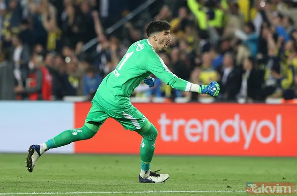 Fenerbahçe - Galatasaray derbisinden ekrana yansımayan kareler! Nefes kesen mücadele... - 44