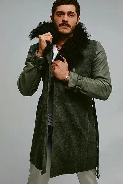 maraslinin-celali-hakkindaki-gercek-duyanlari-sasirtti-genc-oyuncu-burak-deniz-1615757441647.jpeg Maraşlı'nın Celal'i hakkındaki gerçek duyanları şaşırttı! Genç oyuncu Burak Deniz...-4