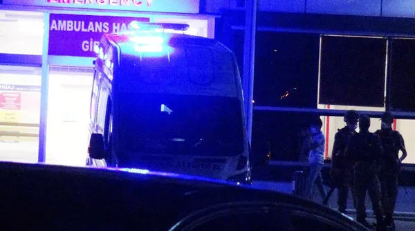 batmanda-iki-ailenin-kavgasi-6-yasindaki-sahrayi-canindan-etti-1626852350674.jpg Batman'da iki ailenin kavgası 6 yaşındaki Sahra'yı canından etti-5