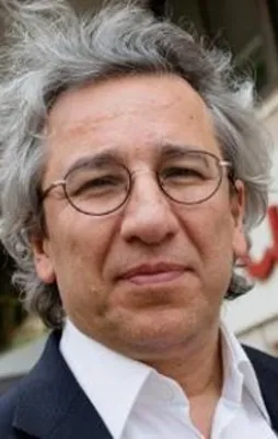Can Dündar'dan bir alçaklık daha!