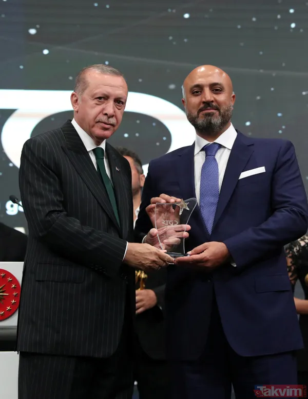 Başkan Erdoğan, Radyo Televizyon Gazetecileri Derneği 2017 Yılı Medya Oscarları Ödül Töreni'ne katıldı - 24