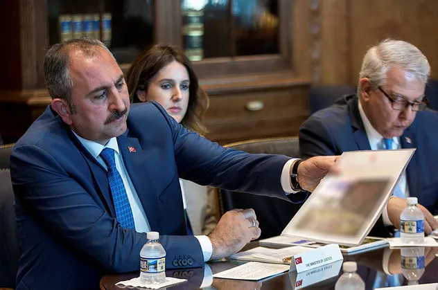Adalet Bakanı Abdülhamit Gül'den ABD'ye FETÖ konusunda sert tepki