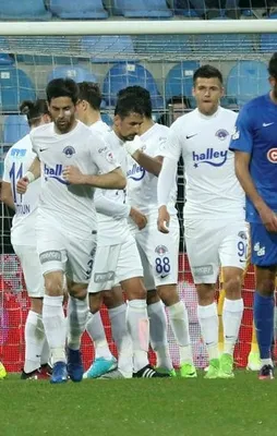 Kasımpaşa yarı finale çıktı