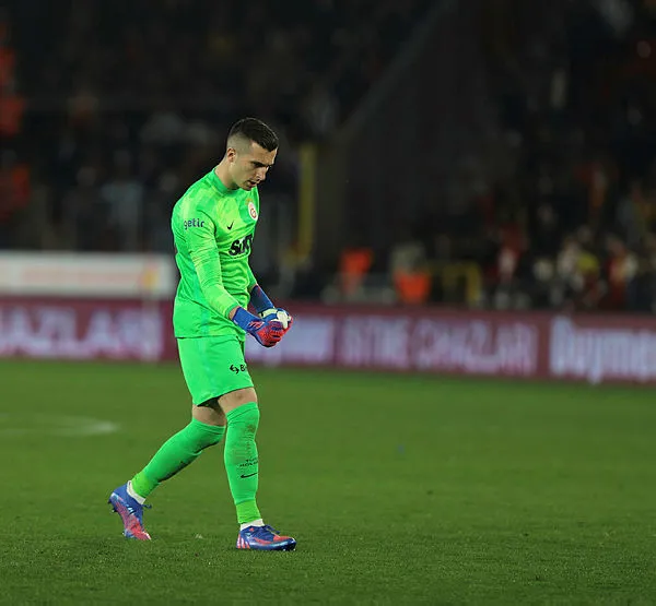 Son dakika Galatasaray haberleri... Fernando Muslera mı Inaki Pena mı? Dikkat çeken istatistik-6