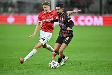 Spor yazarları AZ Alkmaar Galatasaray maçını yorumladı! Okan Buruk’a ve yıldız isimlere eleştiri! Osimhen’e övgü