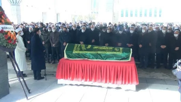 Kalyon Holding Yönetim Kurulu Başkanı Cemal Kalyoncu'nun ağabeyi iş insanı Ahmet Kalyoncu son yolculuğuna uğurlandı-2