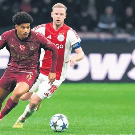 Leeds’ın gözü Sara’da