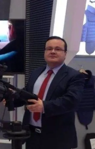 Savunma sanayideki casusluk soruşturmasında son dakika gelişmesi! Evinde 5 Milyon Euro ele geçirilen eski proje müdürü tutuklandı