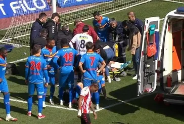 Rey Manaj hastaneye kaldırıldı!