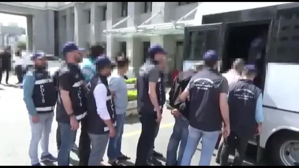 Son dakika: Avrupa'nın en büyük göçmen kaçakçısı İstanbul'da yakalandı-10