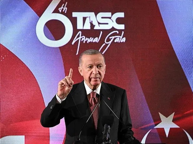 baskan-erdogan-tasc-tarafindan-duzenlenen-aksam-yemeginde-aciklamalarda-bulundu-1695002734959.jpeg