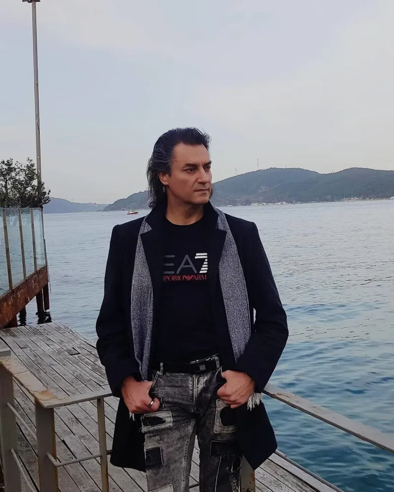 90larin-efsane-isimlerinden-tayfun-duygulu-57-oldu-iste-son-hali-1775739920026.jpg 90’ların efsane isimlerinden Tayfun Duygulu 57 oldu! İşte son hali-6