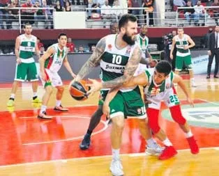 Karşıyaka ve Darüşşafaka Avrupa’da kayıplarda