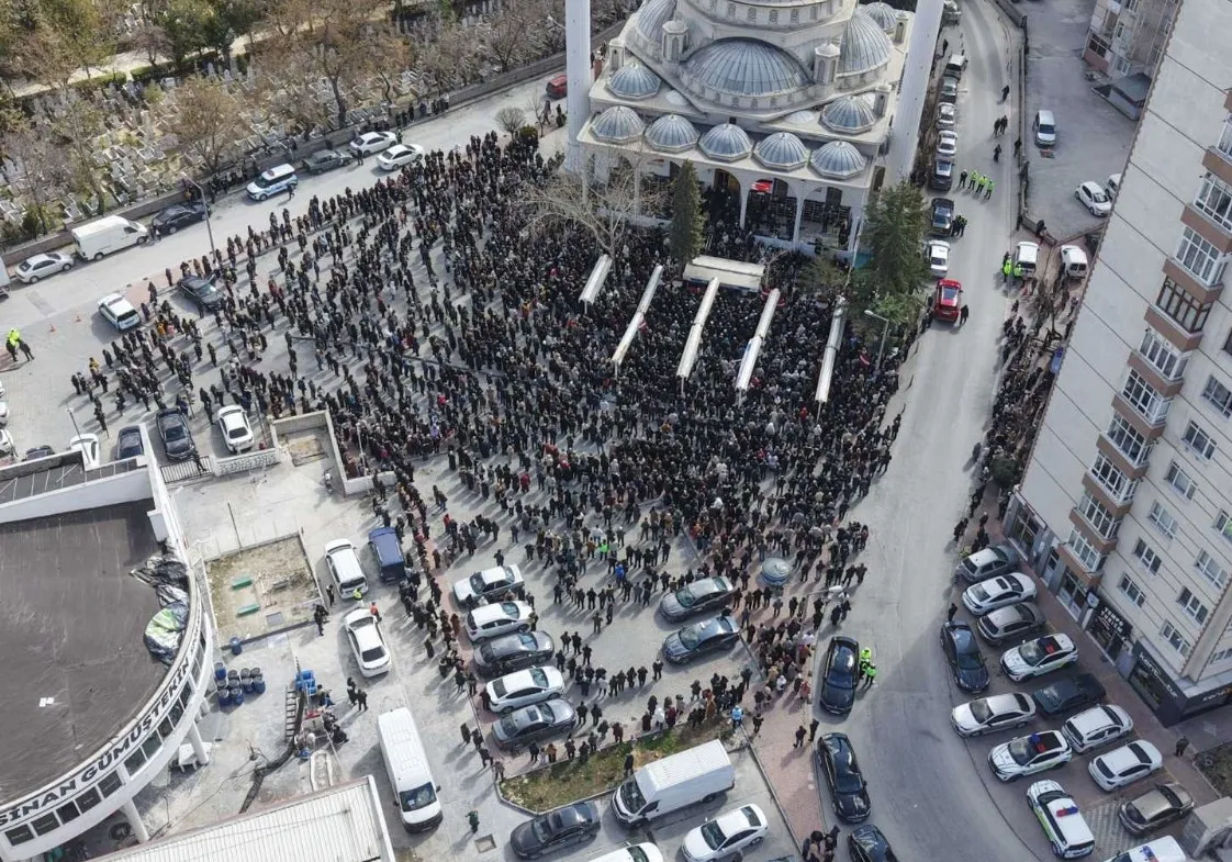 1786254085977.jpeg Fatma Nur Çelik cinayetinin perde arkası ortaya çıktı! Doktorların uyarısına rağmen hastaneden çıkarıldı: "Bana şeytan talimat verdi"-6