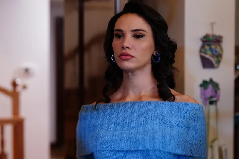 bir-gece-masalinin-19-bolumunde-neler-oldu-beklenmeyen-itiraf-surpriz-geceye-golge-dusurdu-1738140824944.jpg (Kaynak: atv)