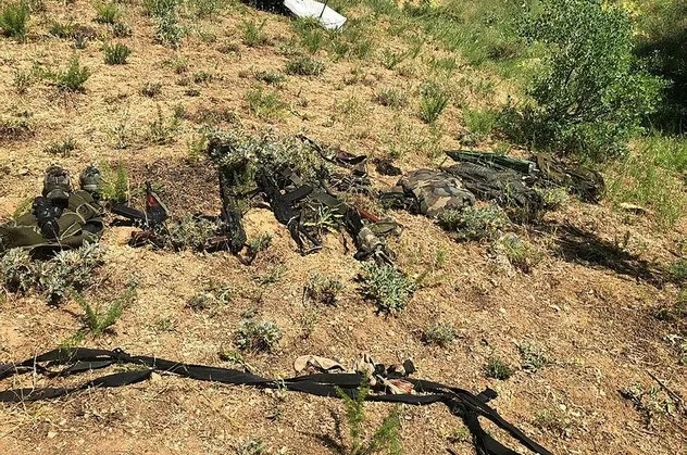 Hakkari'de terör örgütü PKK'ya ait mühimmat ele geçirildi