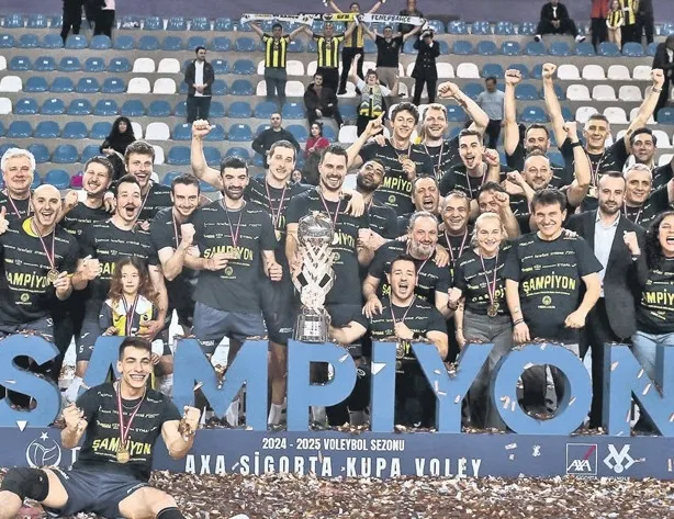 Şampiyon Fenerbahçe