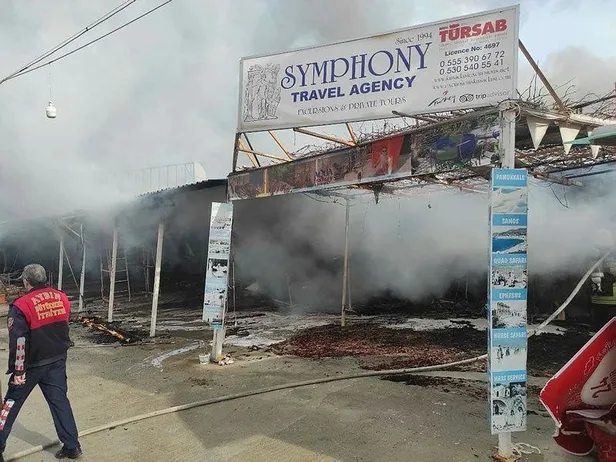 Aydın'da korkutan yangın! Çok sayıda dükkan küle döndü: Can kaybı yok-2
