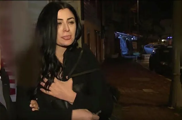 FOX TV Deniz Çakır’dan vurgun yedi