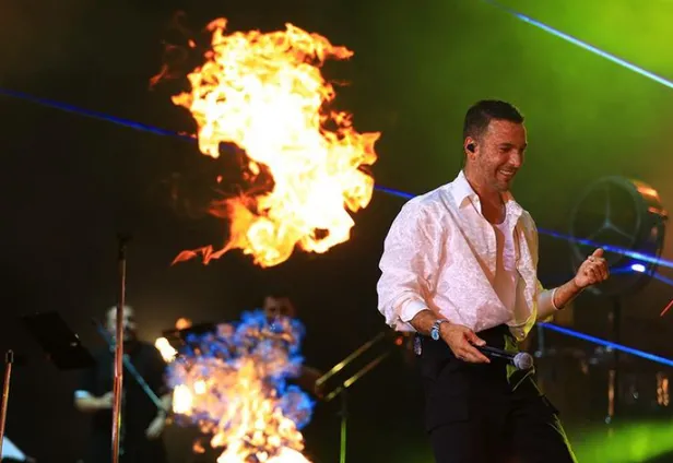 Demet Özdemir'in nişanlısı Oğuzhan Koç'tan zorunlu açıklama! Konseri terk ettiği için yuhalanmıştı...-2