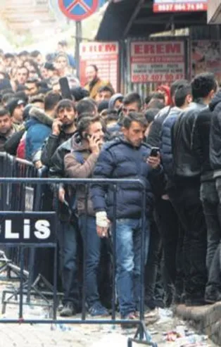 Türkiye Taş Kömürü'nde açılan işçi kadrosuna başvuru yağdı