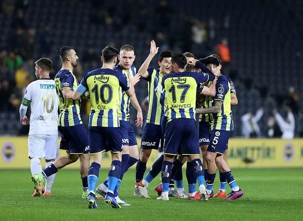 pelkas-geri-dondu-fenerbahce-2-0-yeni-malatyaspor-mac-sonucu-1640541695037.jpeg