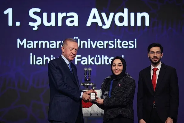 Başkan Erdoğan'dan Uluslararası İlahiyat Gençlik Buluşması ve İlahiyat Yıldızları Ödül Töreni'nde önemli açıklamalar-14