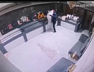 Çuvallarla altın çaldılar! Kuyumcuda milyonluk soygun